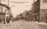 Bezons - La Rue Jean-Jaurès et la sortie du Téléphone
