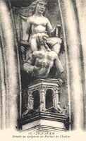 Détail de Sculpture du Portail de L'Eglise