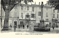 L'Hôtel de Ville et la Grande Fontaine