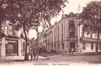 Rue Julien-Labat