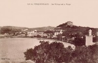 Porquerolles - Hyères - Le Village et la Plage
