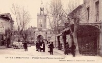 Le Thor - Portail Saint-Pierre