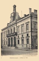 L'Hôtel de Ville 