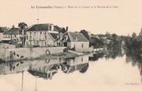 Place de la Liberté et le Moulin de la Font