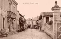 Oyron - Route de Leugny