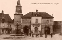 Cerisiers - La Fontaine L'Hôtel de Ville et L'Eglise