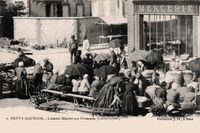 Neuvy-Sautour - L'Ancien Marché aux Fromages
