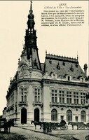 L'Hôtel de Ville 