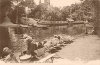 Follainville-Dennemont - Le Lavoir et L'Ile